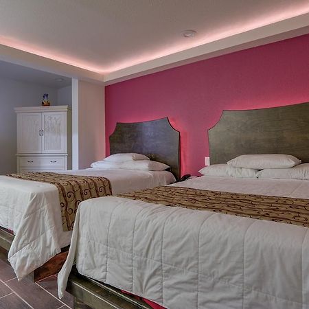 Romantic Inn & Suites Dallas Quarto foto